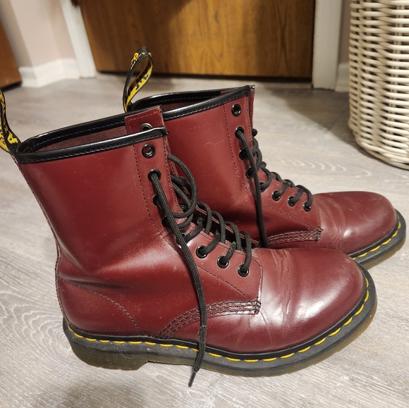 Maroon Dr. Martens - Picture 2 of 4